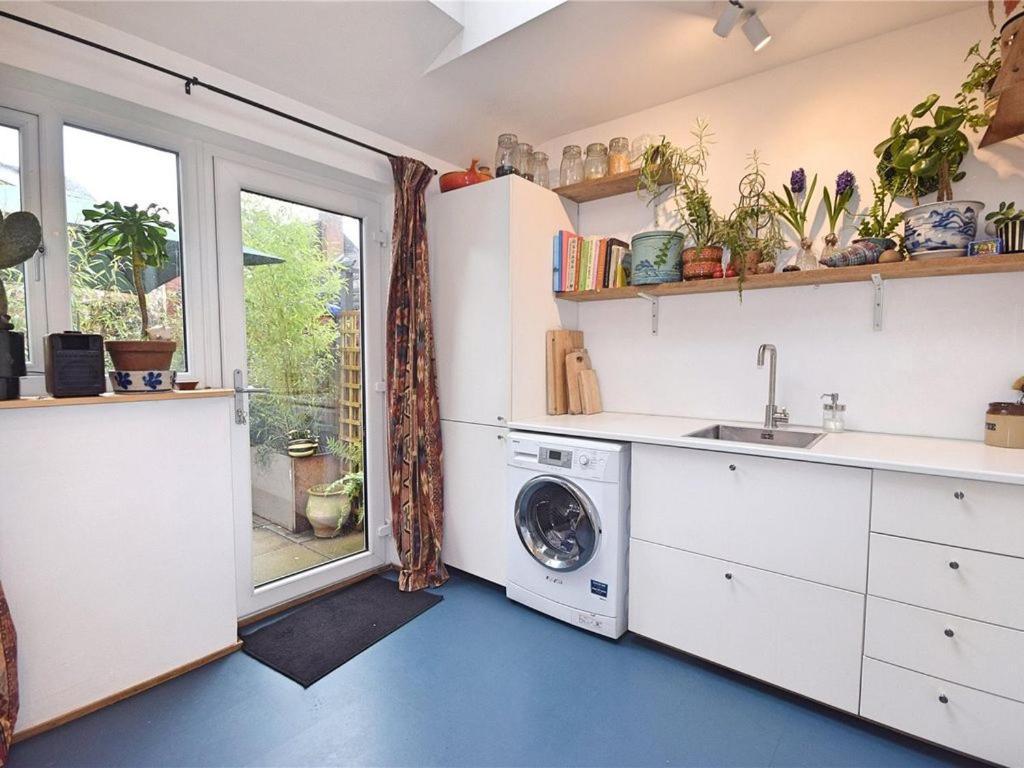 Georgian Terrace Town House In Mid Wales Villa Newtown  Eksteriør bilde