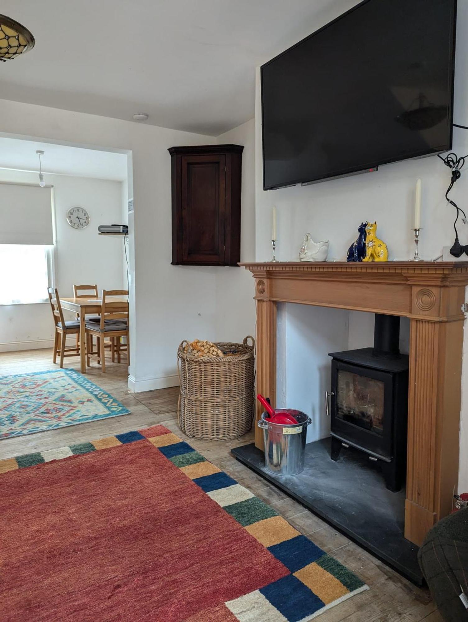 Georgian Terrace Town House In Mid Wales Villa Newtown  Eksteriør bilde